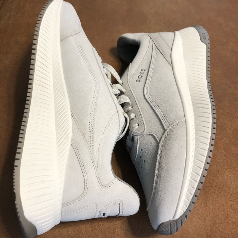 HUGO BOSS Men'sSuede SNEAKERS White/Grey 9  NEW